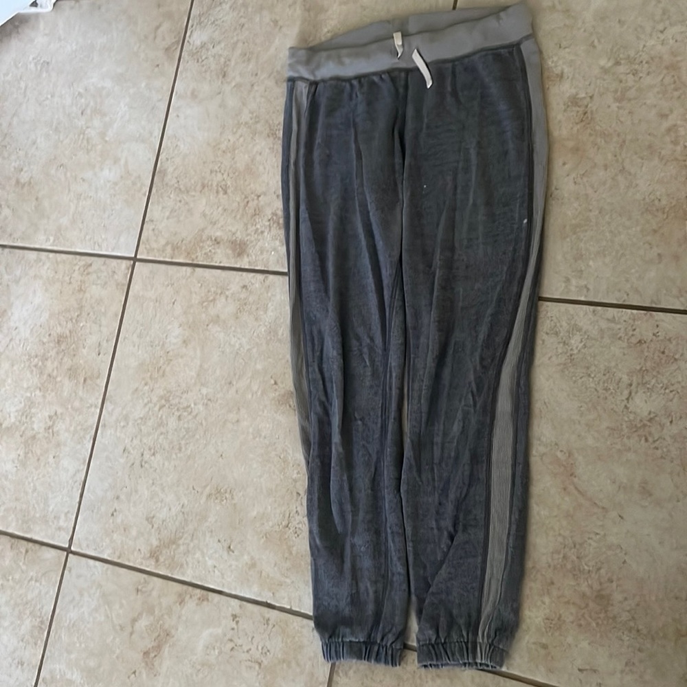 Gap Sweats